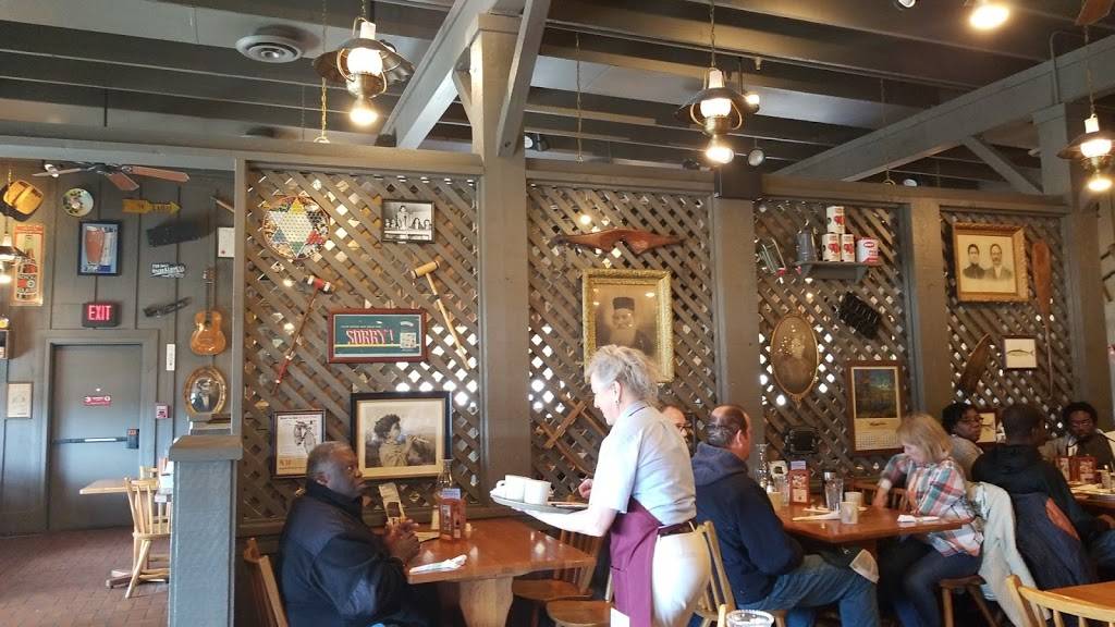 Cracker Barrel Old Country Store | restaurant | 1370 N Main St, Summerville, SC 29483, USA | 8438713019 OR +1 843-871-3019