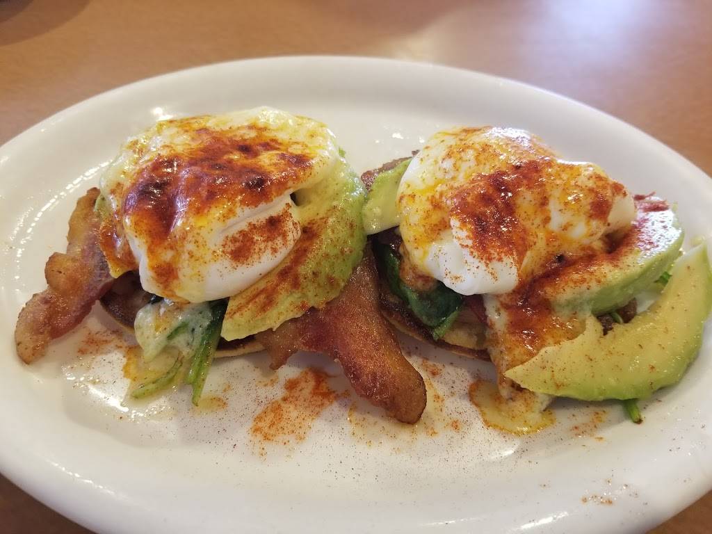 Oak Diner | restaurant | 1400 N Campbell Rd, Royal Oak, MI 48067, USA | 2485434397 OR +1 248-543-4397