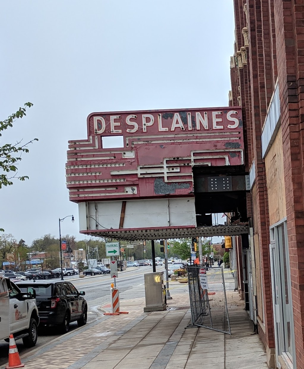 The Des Plaines Theatre | restaurant | 1476 Miner St, Des Plaines, IL 60016, USA | 8477598025 OR +1 847-759-8025
