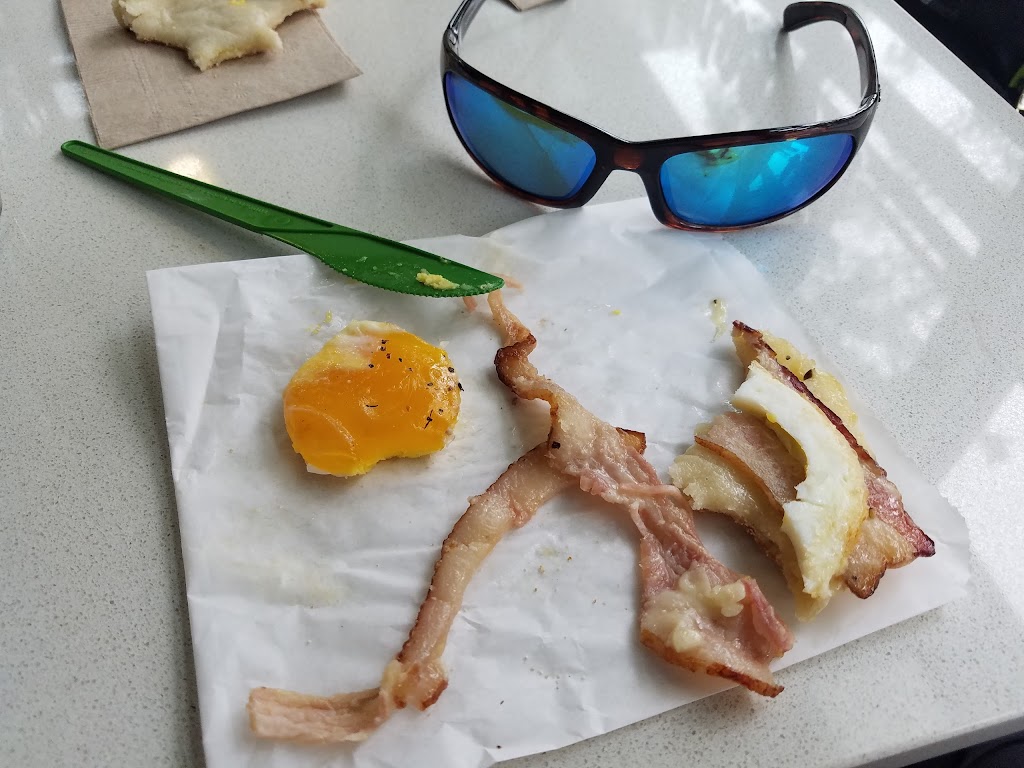 Pineapple Café | cafe | 4242 Roosevelt Way NE, Seattle, WA 98105, USA | 2068264242 OR +1 206-826-4242