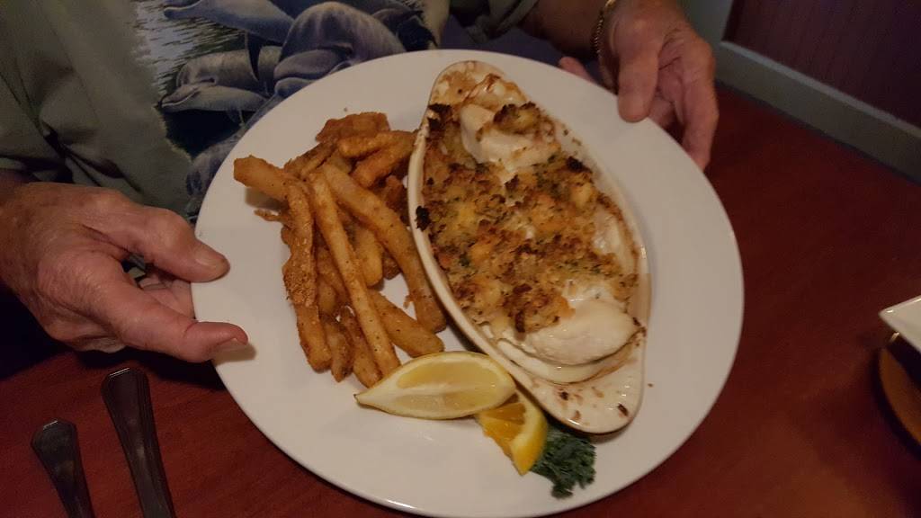 Bullwinkles Steak House | restaurant | 2919 Atlantic Hwy, Waldoboro, ME 04572, USA | 2078326272 OR +1 207-832-6272