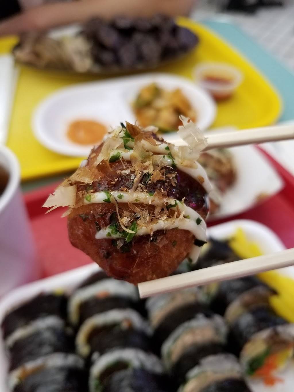 Awoolim Kimbap And Taco Factory | restaurant | 928 S Western Ave #125, Los Angeles, CA 90006, USA | 2133880053 OR +1 213-388-0053