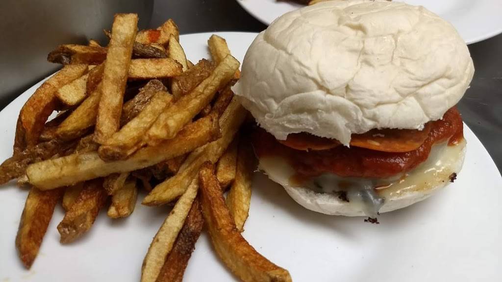 Live Wire Reloaded | restaurant | 1411 McClellandtown Rd, McClellandtown, PA 15458, USA | 7248922380 OR +1 724-892-2380