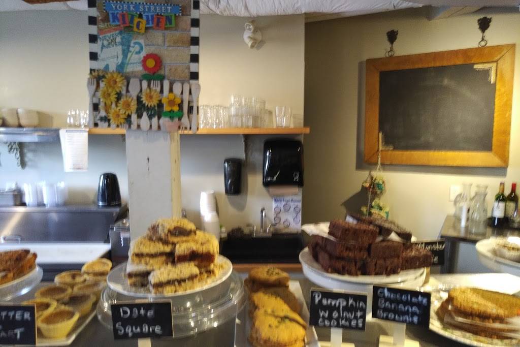 York Street Kitchen | restaurant | 51 York St, Stratford, ON N5A 1A1, Canada | 5192737041 OR +1 519-273-7041