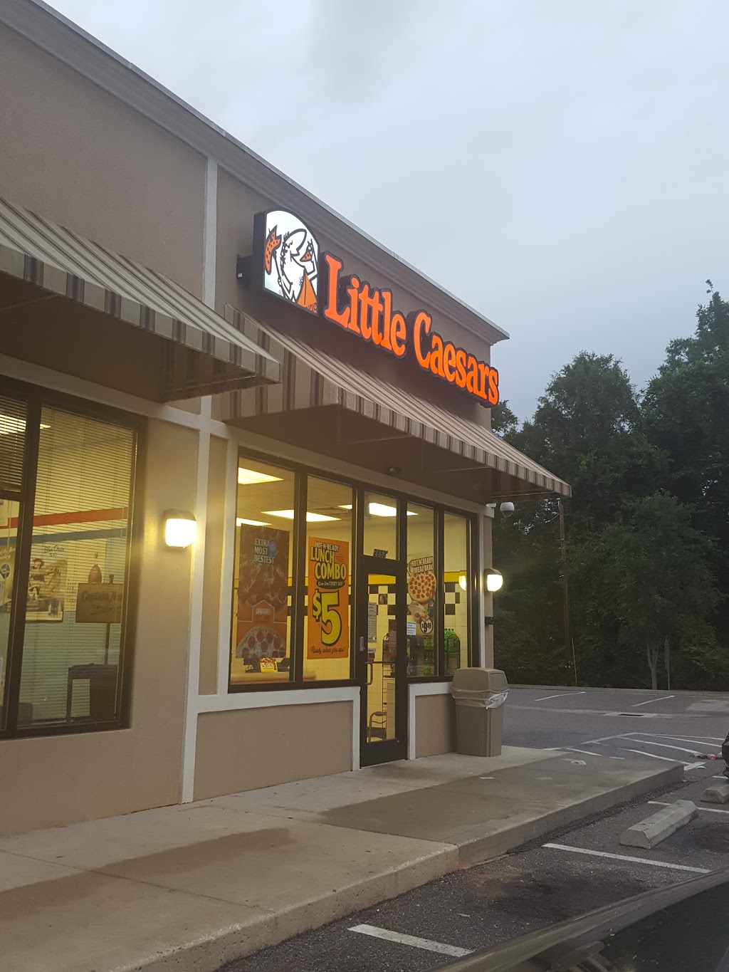 Little Caesars Pizza | meal delivery | 2852 Dauphin Island Pkwy, Mobile, AL 36605, USA | 2514766382 OR +1 251-476-6382