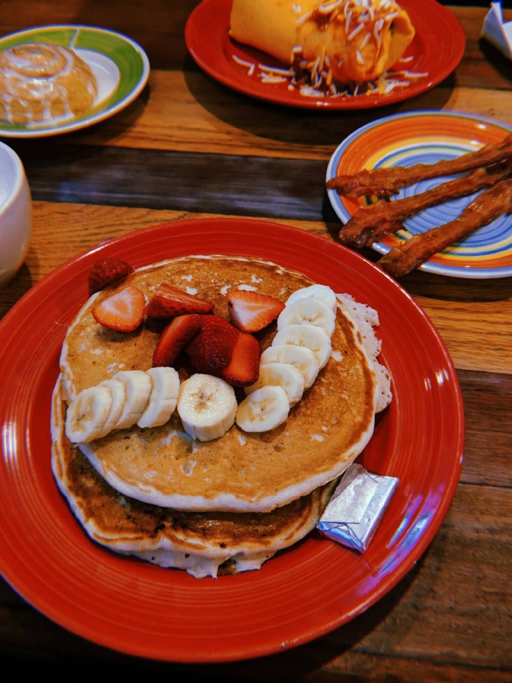 Lost Dog Cafe | cafe | 106 W Huron Ave, Folly Beach, SC 29439, USA | 8435889669 OR +1 843-588-9669