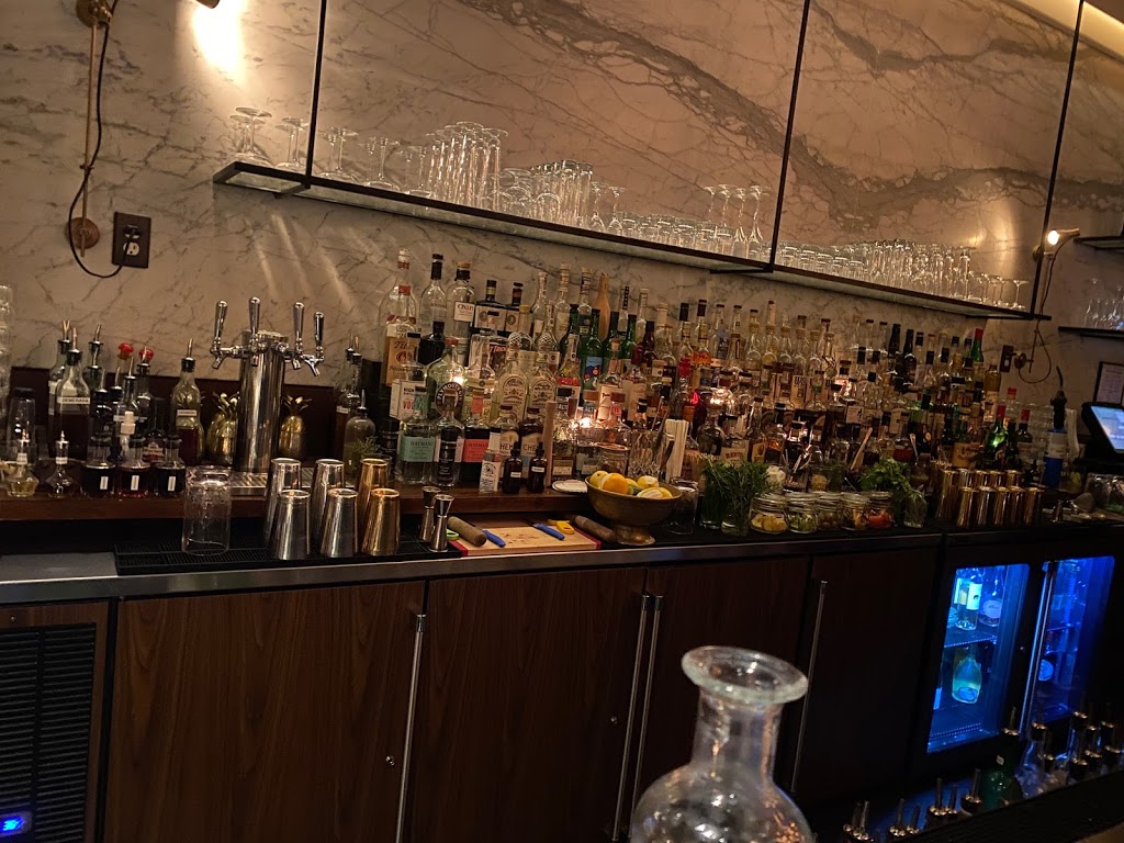 Artillery Bar | restaurant | 307 Bull St, Savannah, GA 31401, USA | 9123355200 OR +1 912-335-5200