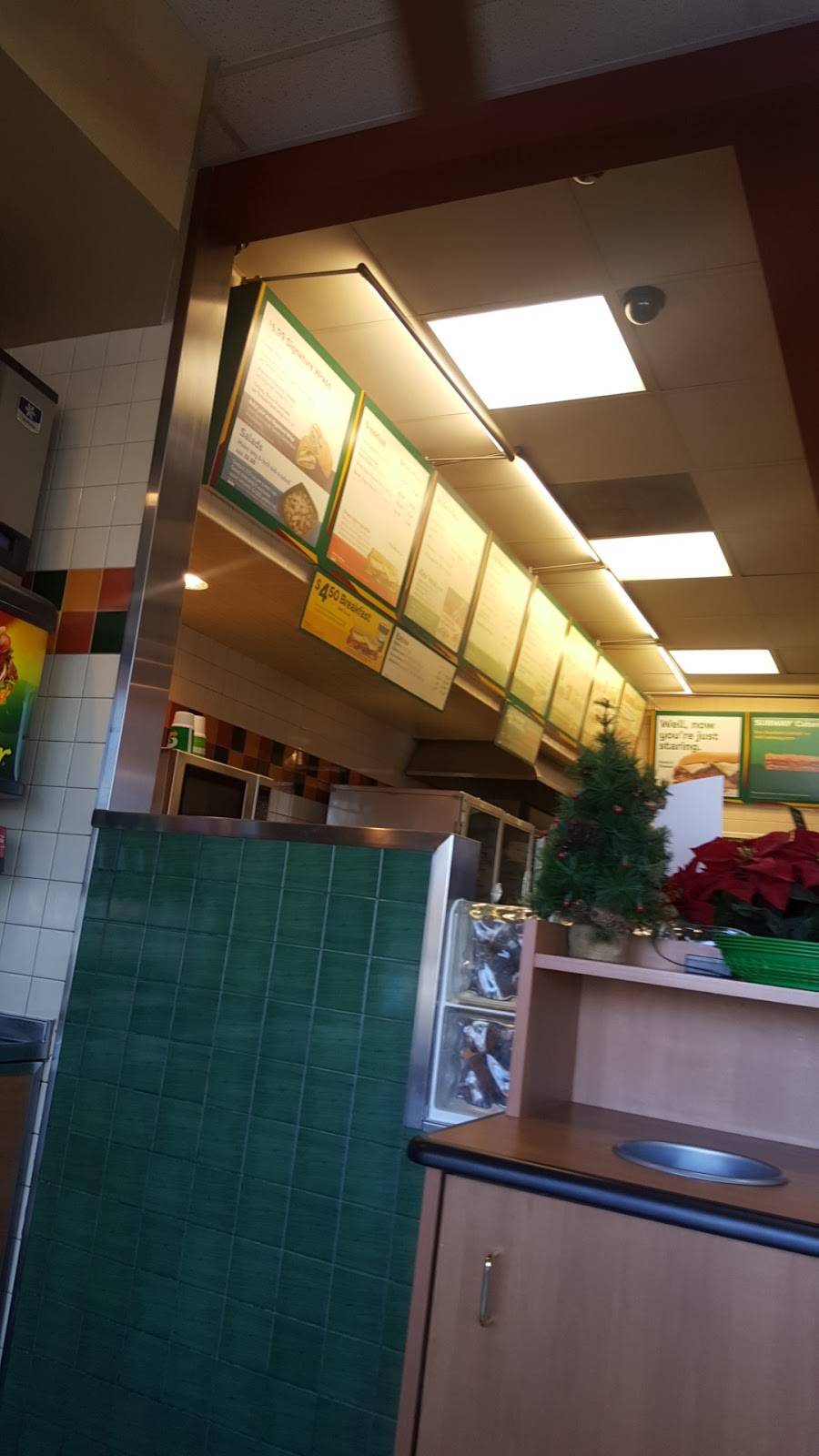 Subway Restaurants | restaurant | 5553 Van Buren Boulevard, Riverside, CA 92503, USA | 9517856262 OR +1 951-785-6262