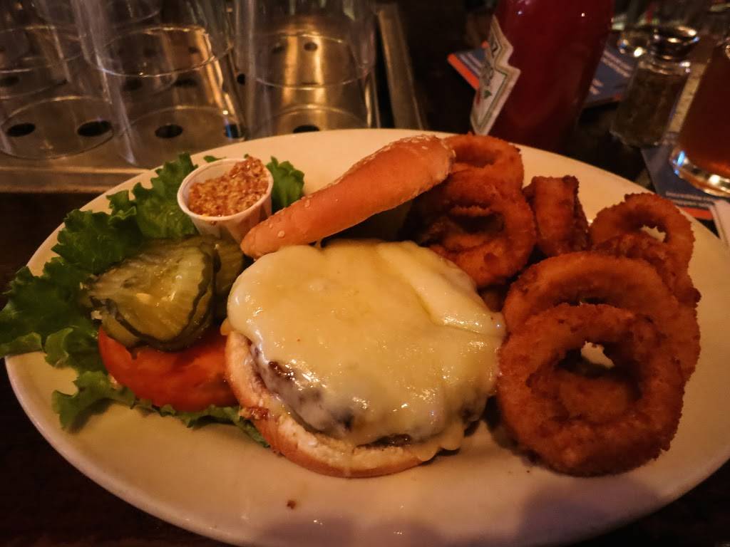 Old Town Bar | restaurant | 45 E 18th St, New York, NY 10003, USA | 2125296732 OR +1 212-529-6732