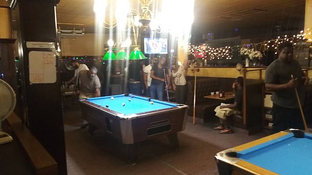 Waterford Inn | restaurant | 6825 Ludlow St, Upper Darby, PA 19082, USA | 6103527300 OR +1 610-352-7300