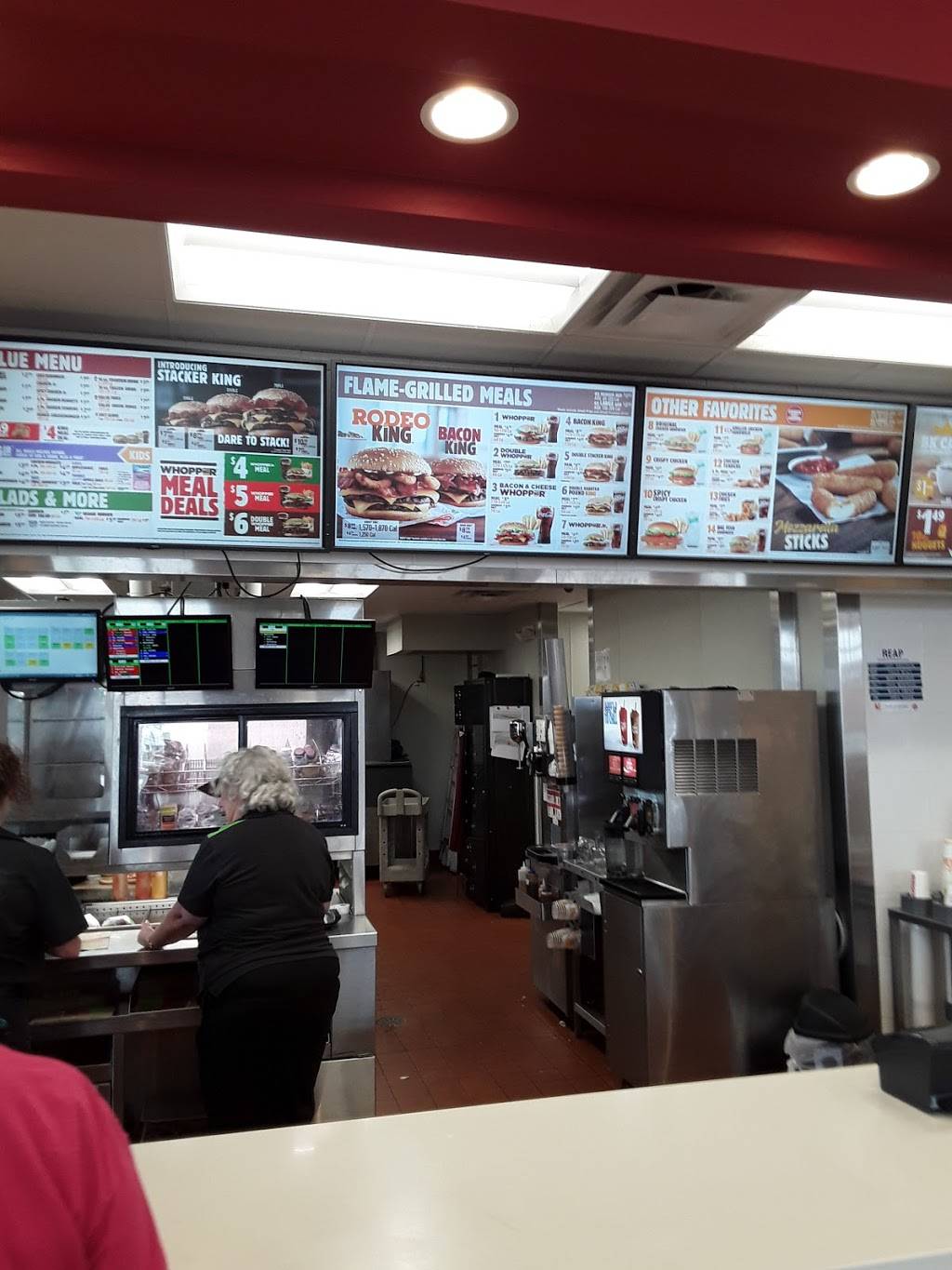 Burger King | restaurant | 1100 Hirschland Rd, Evansville, IN 47715, USA | 8124735808 OR +1 812-473-5808