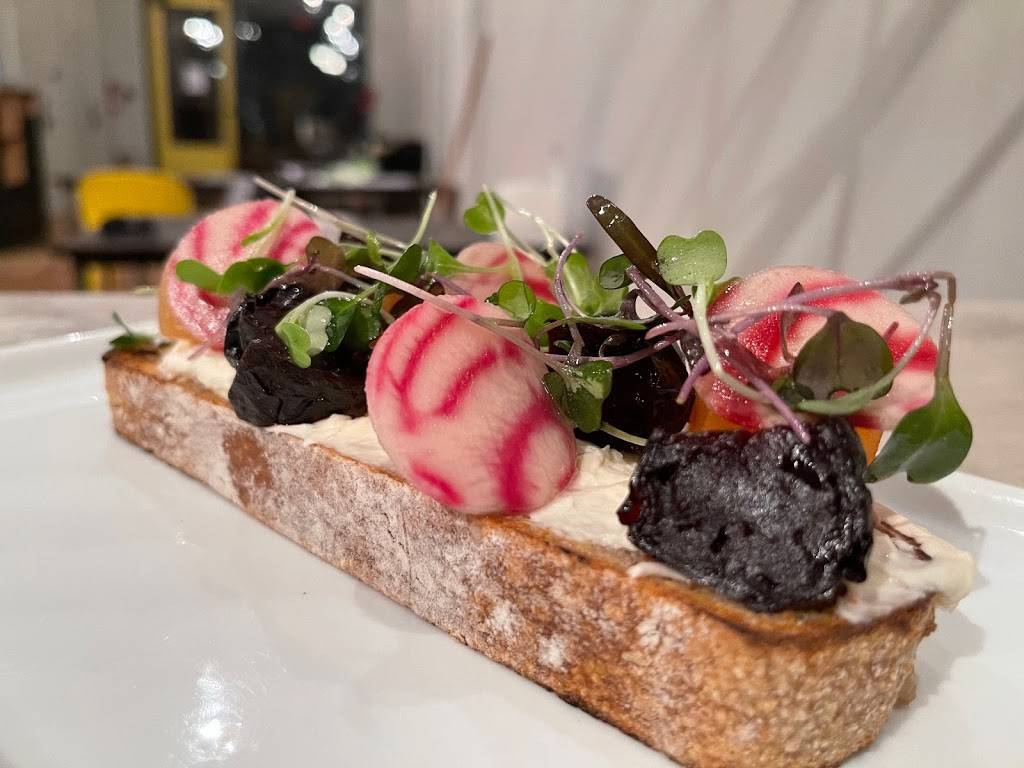 twoflower Great Barrington | restaurant | 34 Railroad St, Great Barrington, MA 01230, USA | 4136453470 OR +1 413-645-3470