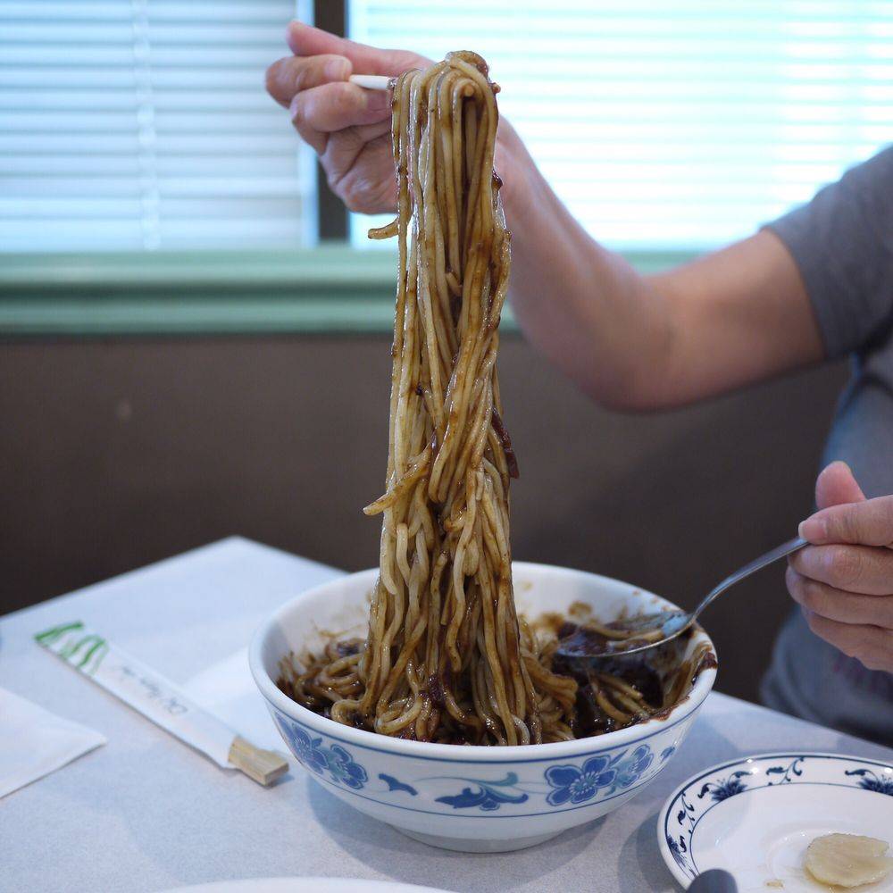 Royal Wok | restaurant | 2560 Royal Ln # 100, Dallas, TX 75229, USA | 9724888282 OR +1 972-488-8282