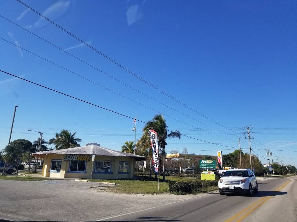 Subway | restaurant | 10502 Stringfellow Rd, Bokeelia, FL 33922, USA | 2392832255 OR +1 239-283-2255