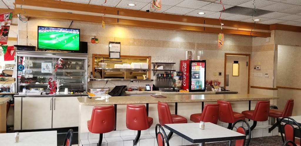 Mi Familia Authentic Mexican Cuisine | restaurant | 12 Snowhill St, Spotswood, NJ 08884, USA | 7322513800 OR +1 732-251-3800