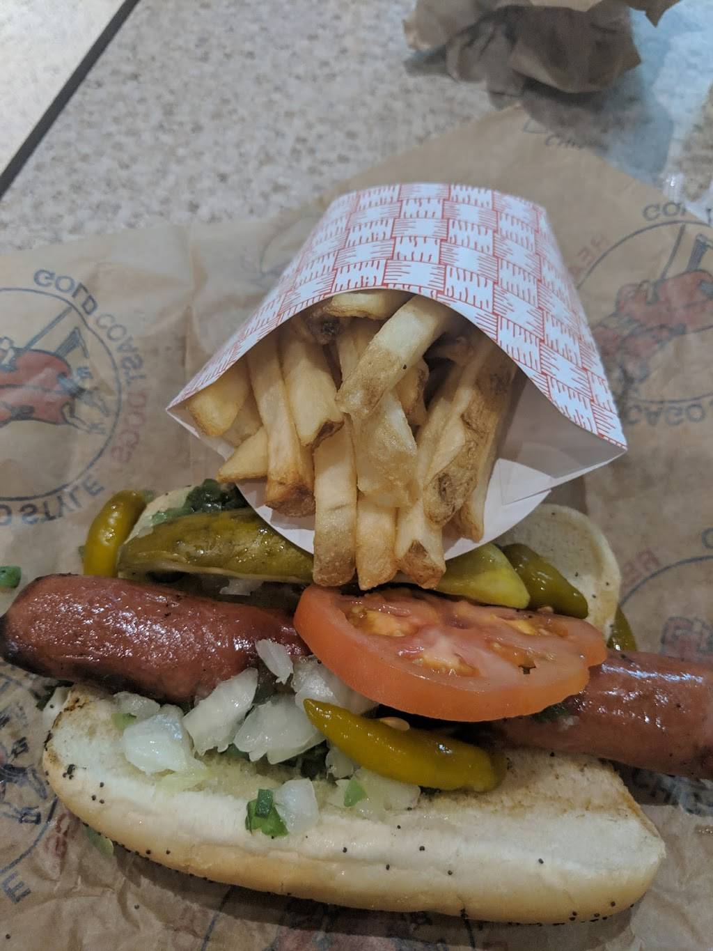 Gold Coast Dogs | restaurant | 5757 S Cicero Ave, Chicago, IL 60638, USA | 7737356789 OR +1 773-735-6789