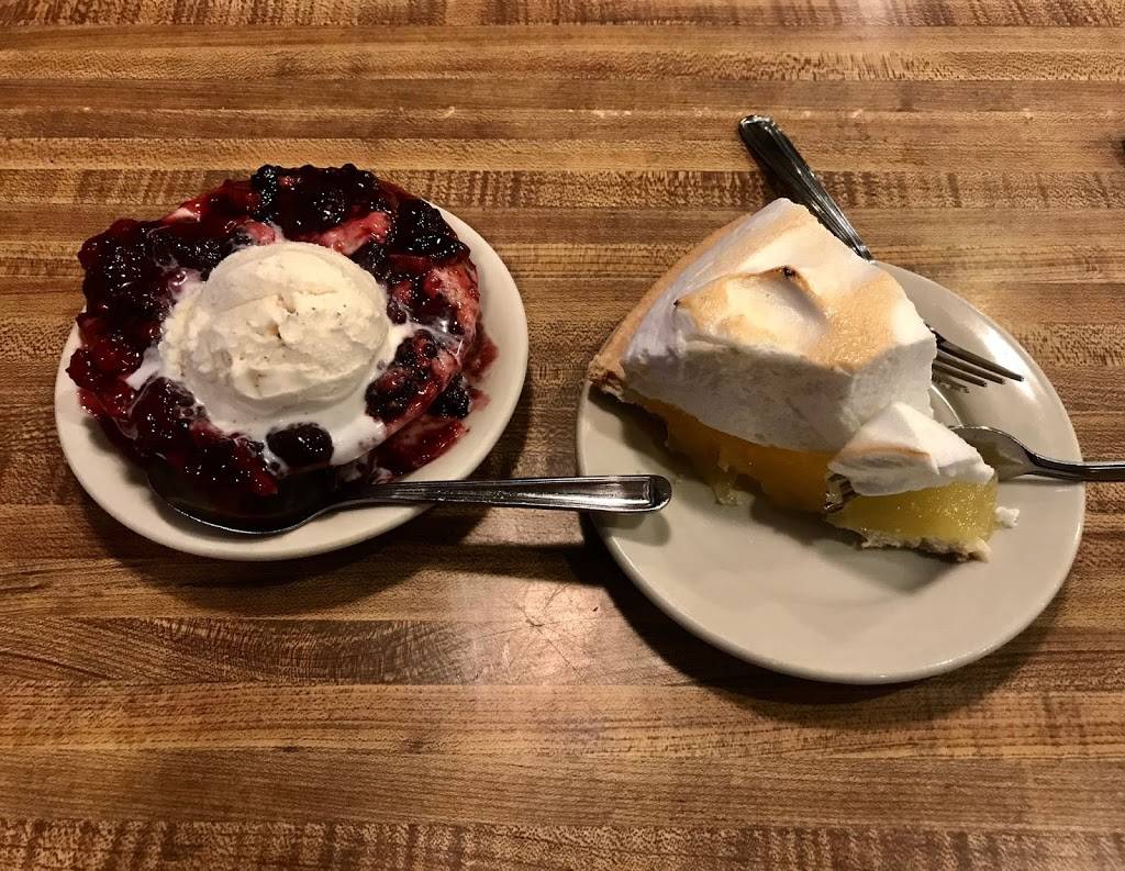 Lizards Thicket Restaurant | restaurant | 7411 Nates Rd, Columbia, SC 29223, USA | 8037883088 OR +1 803-788-3088