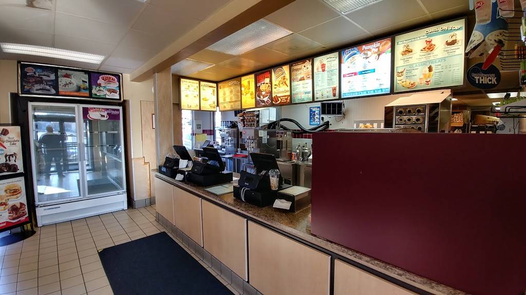 Dairy Queen Grill & Chill | restaurant | 1500 Wisconsin Dells Pkwy, Lake Delton, WI 53940, USA | 6082537715 OR +1 608-253-7715