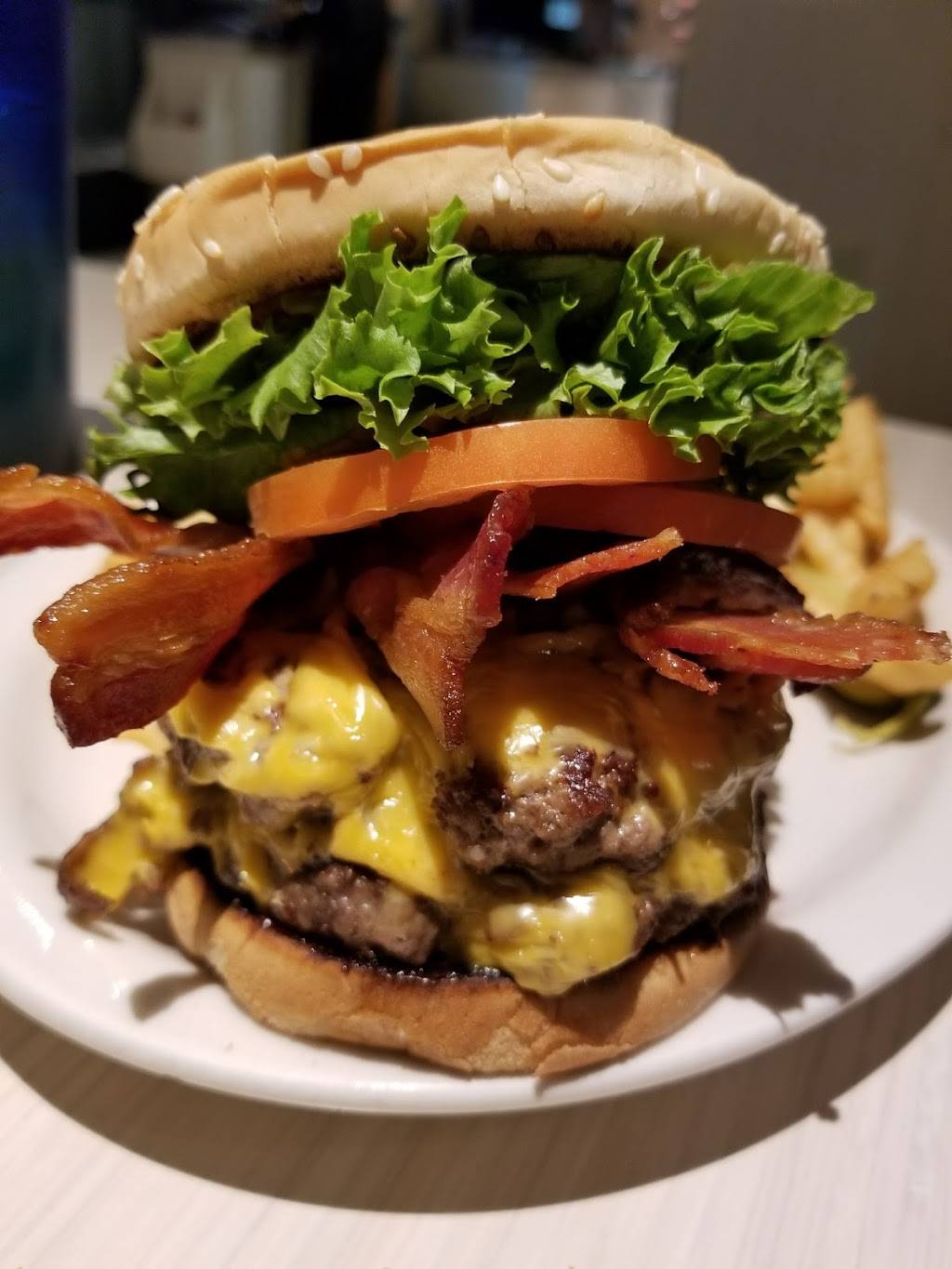 Newport Big Stop Restaurant | restaurant | 18 Moosehead Trail, Newport, ME 04953, USA | 2073685386 OR +1 207-368-5386