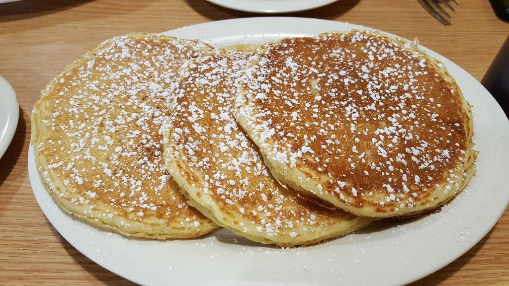 Eggs Up Grill | restaurant | 805 W Wade Hampton Blvd, Greer, SC 29650, USA | 8644790566 OR +1 864-479-0566