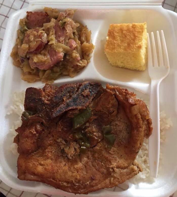 DKING | restaurant | 807 S Main St, St Martinville, LA 70582, USA | 3373802409 OR +1 337-380-2409