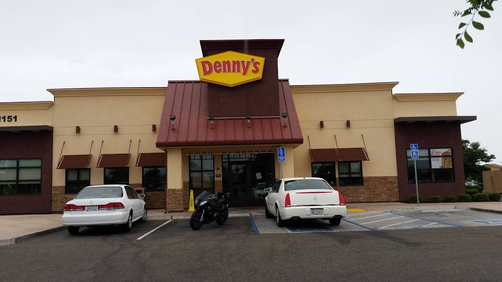 Dennys | restaurant | 1151 Herndon Ave, Clovis, CA 93612, USA | 5593253160 OR +1 559-325-3160