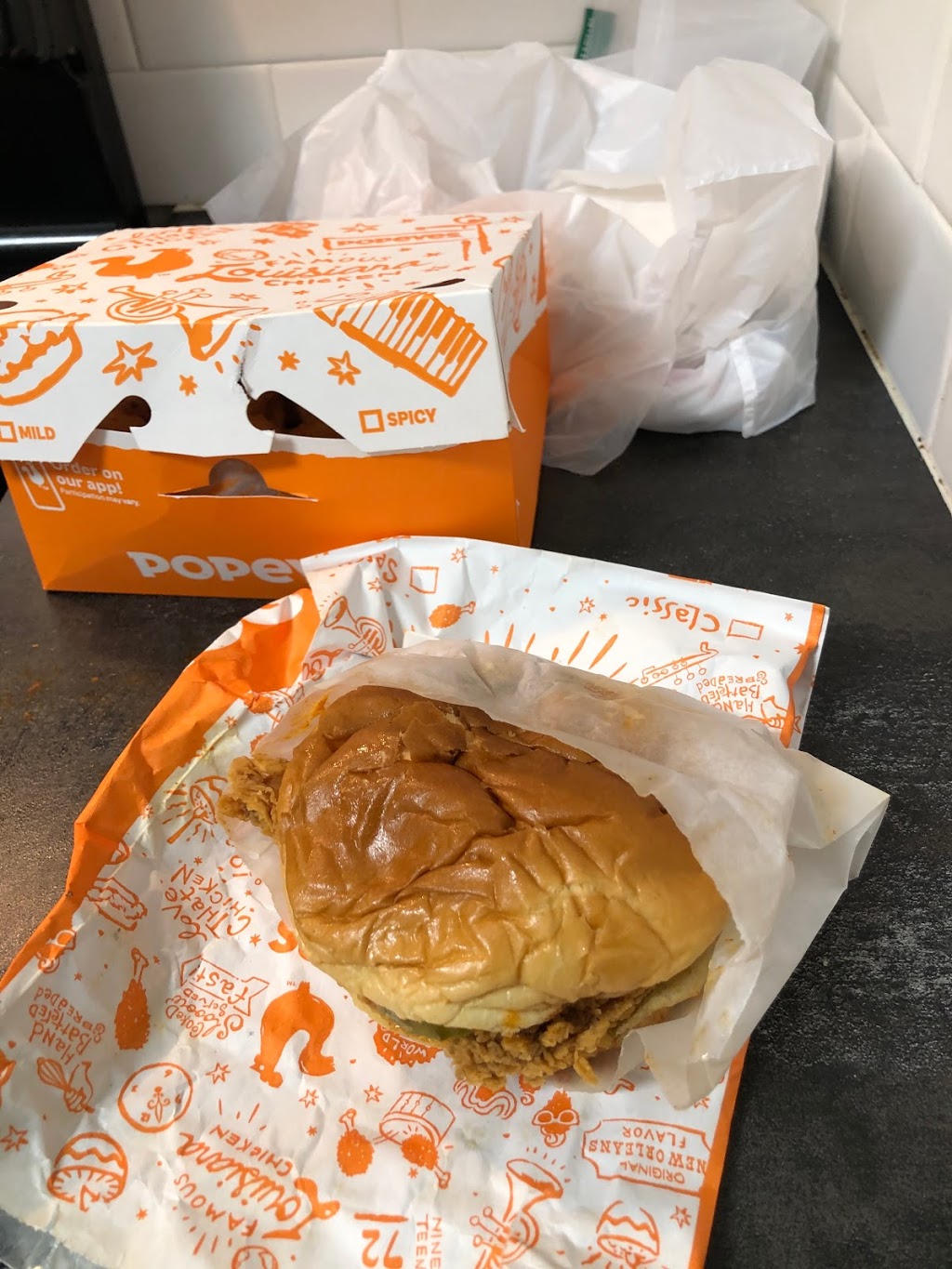 Popeyes Louisiana Kitchen | restaurant | 1450 N University Dr, Pembroke Pines, FL 33024, USA | 9543748404 OR +1 954-374-8404