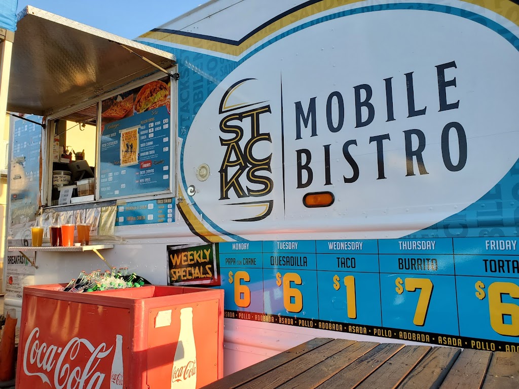 Stacks Mobile Bistro | restaurant | 815 W Columbia Dr, Kennewick, WA 99336, USA | 5095512591 OR +1 509-551-2591