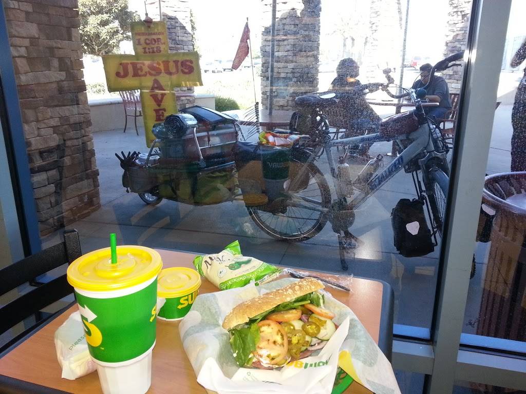 Subway | restaurant | 3515 West Stetson Avenue Suite D Building 10A, Page Plaza Shopping Center, Hemet, CA 92545, USA | 9516525380 OR +1 951-652-5380