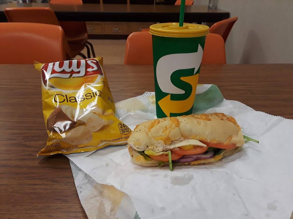 Subway Restaurants | restaurant | 701 W Elms Rd #360, Killeen, TX 76542, USA | 2545013528 OR +1 254-501-3528