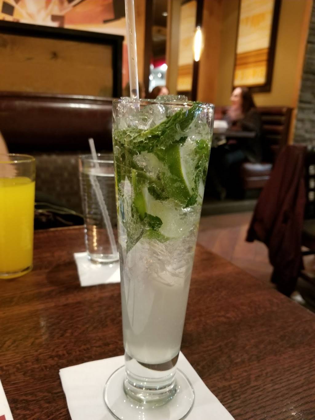 Granite City Food & Brewery | restaurant | 699 W Big Beaver Rd, Troy, MI 48084, USA | 2485191040 OR +1 248-519-1040