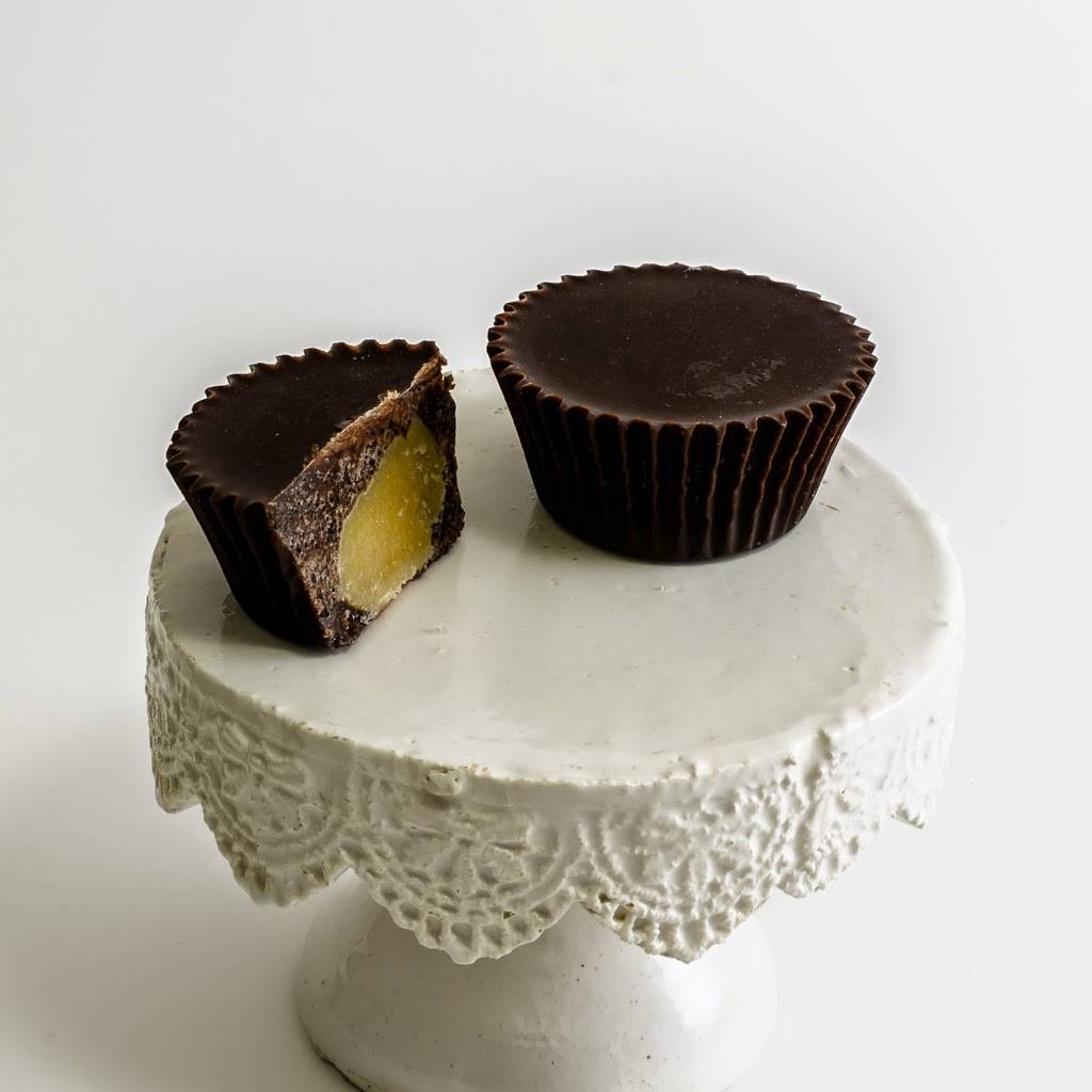 Radiantly Raw | restaurant | 3312 Austin Bluffs Pkwy, Colorado Springs, CO 80918, USA | 7197496176 OR +1 719-749-6176