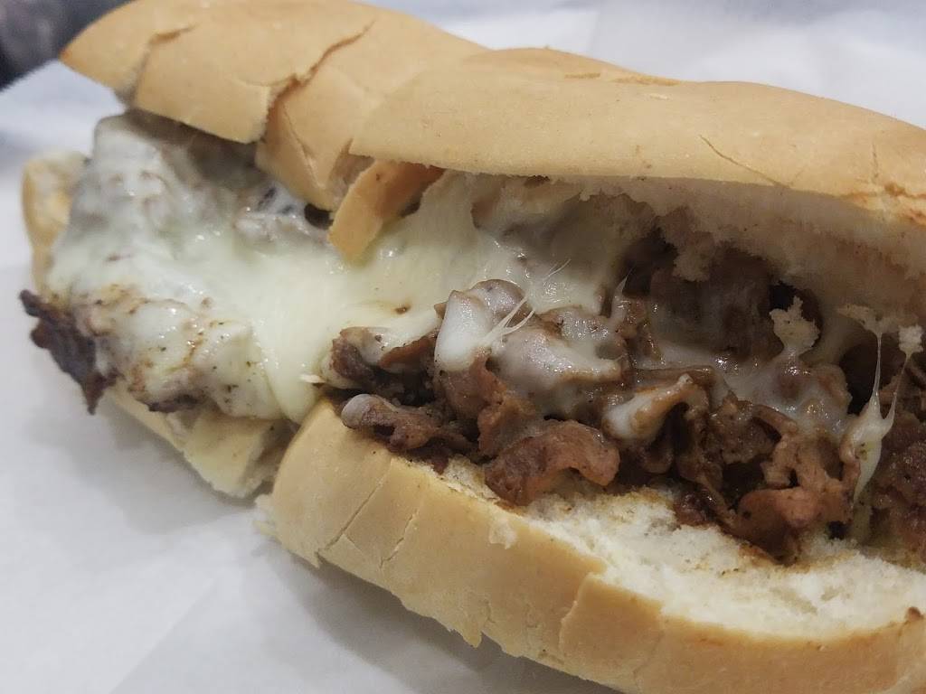 Fosho Italian Sports Grille | restaurant | 916 W Atlantic St, Emporia, VA 23847, USA | 4343481057 OR +1 434-348-1057