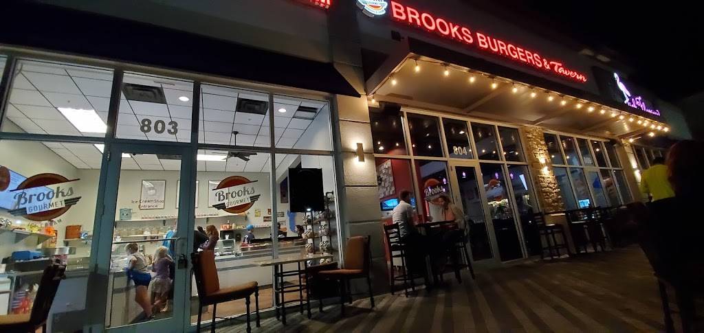 Brooks Burgers | restaurant | 2220 Logan Blvd N Suite 805, Naples, FL 34119, USA | 2394516397 OR +1 239-451-6397