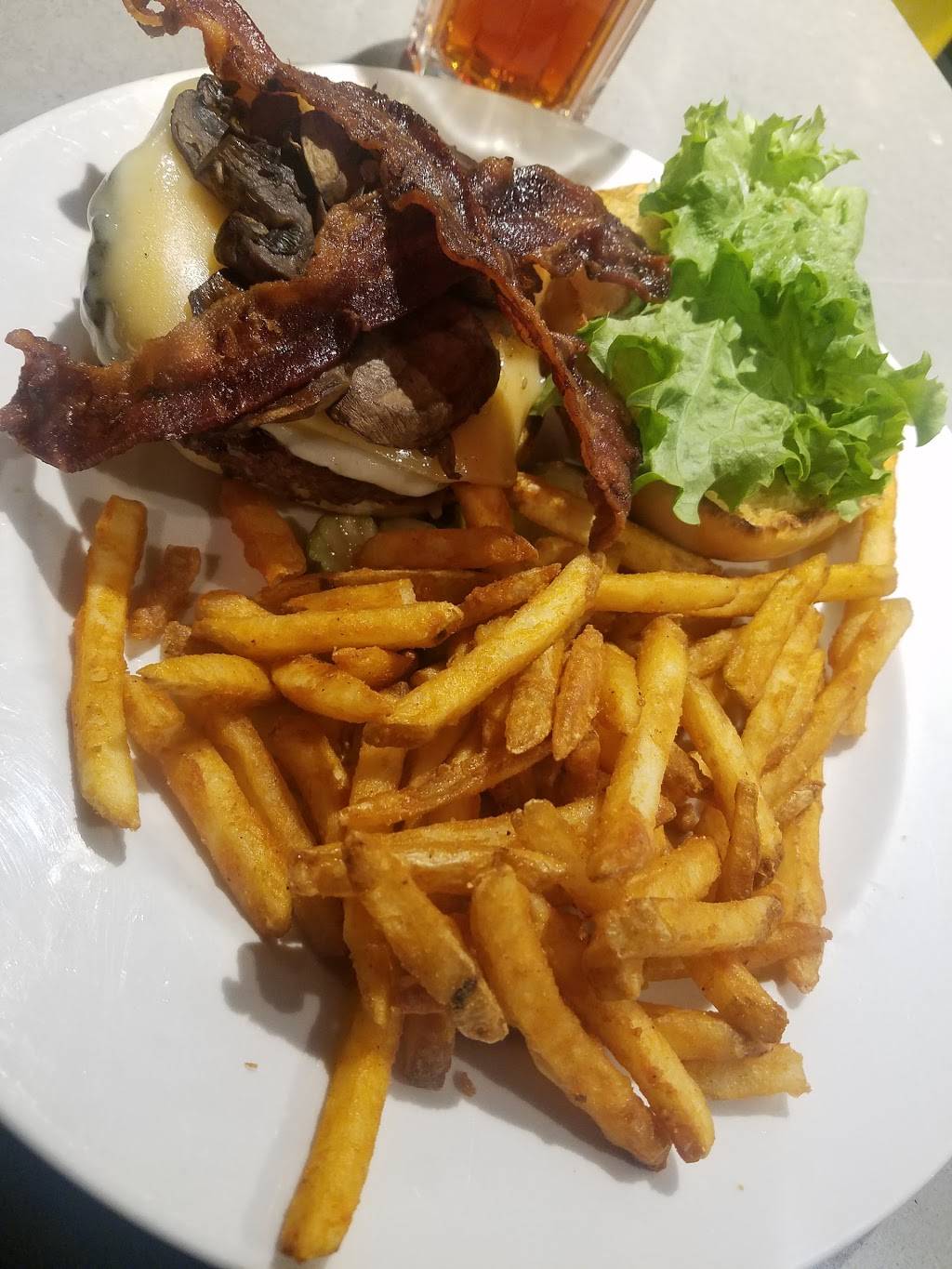 The Grill At Quarterfield Station | restaurant | 7704 Quarterfield Rd d, Glen Burnie, MD 21061, USA | 4107666446 OR +1 410-766-6446