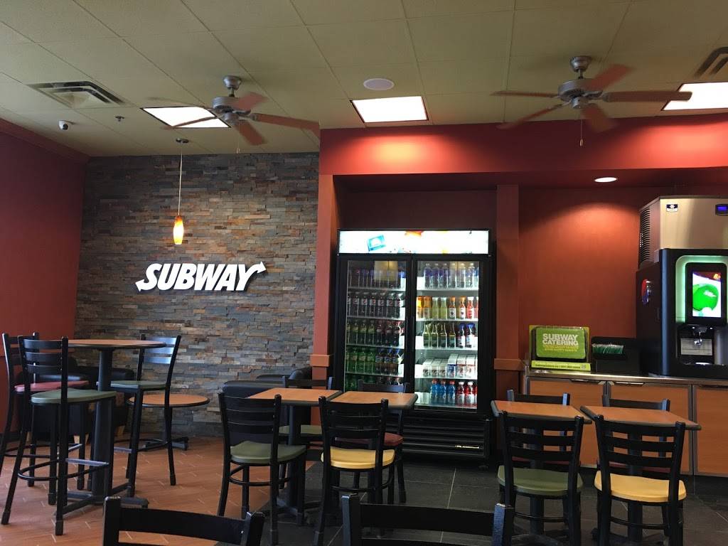 Subway | meal takeaway | Somerset Plaza Building H, 1995 Salem Rd N Unit 6, Ajax, ON L1S 6M7, Canada | 9054270677 OR +1 905-427-0677
