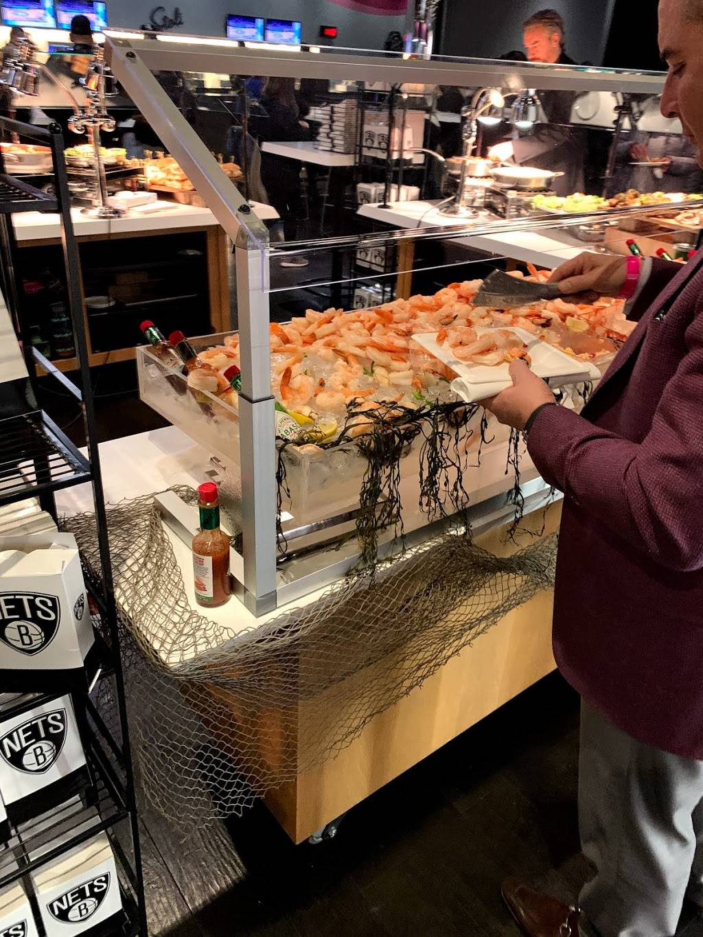 Qatar Airways Club | restaurant | 620 Atlantic Ave, Brooklyn, NY 11217, USA | 9176186100 OR +1 917-618-6100