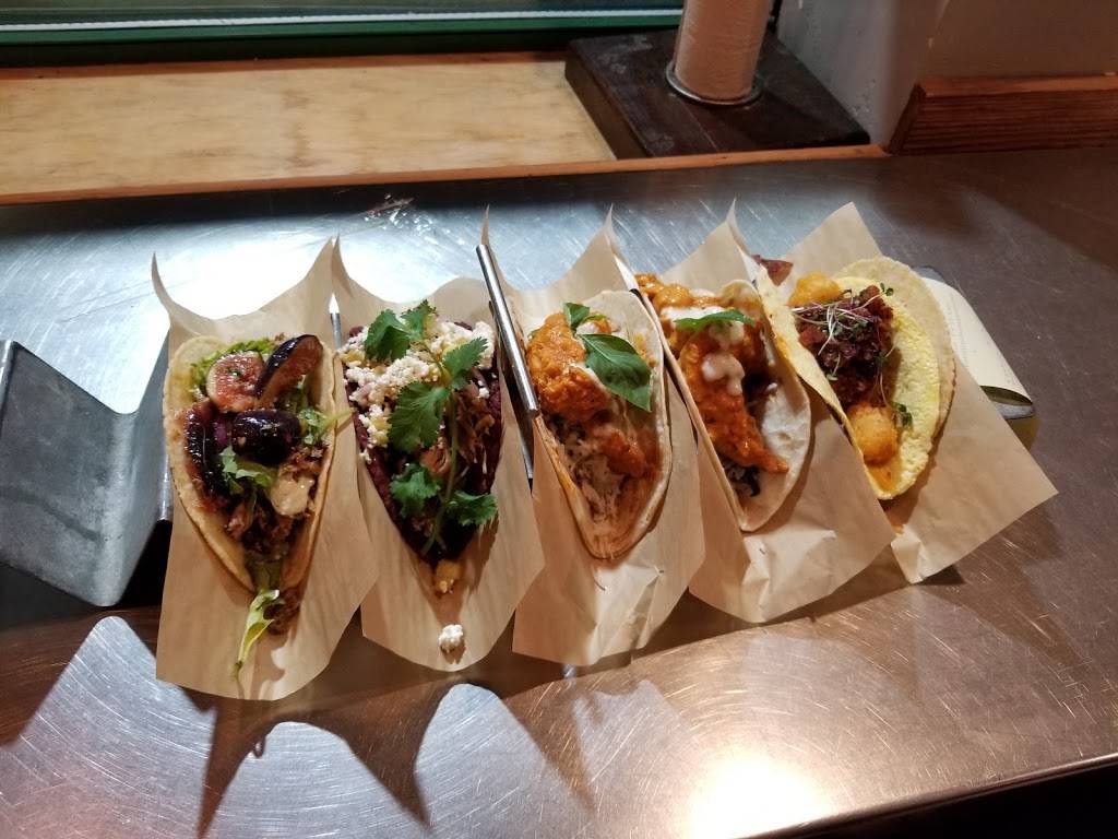 Velvet Taco | restaurant | 4819 Washington Ave, Houston, TX 77007, USA | 8328345908 OR +1 832-834-5908