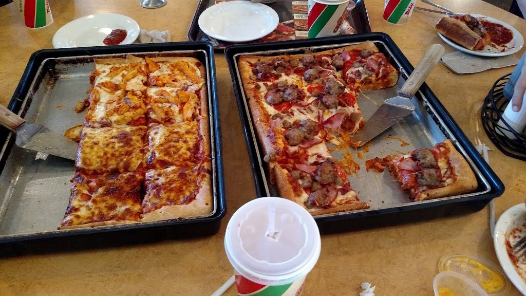 Rocky Rococo Pan Style Pizza | restaurant | 1618 W Beltline Hwy, Madison, WI 53713, USA | 6082510304 OR +1 608-251-0304