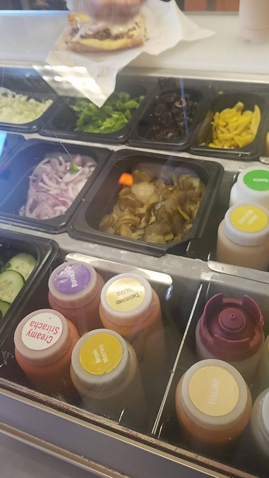 Subway | meal takeaway | 6768 W Coal Mine Ave, Littleton, CO 80123, USA | 3039339134 OR +1 303-933-9134