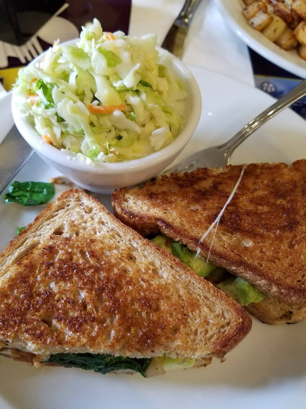 Marvins Restaurant | restaurant | 1112 Grant Ave, Novato, CA 94945, USA | 4158924482 OR +1 415-892-4482