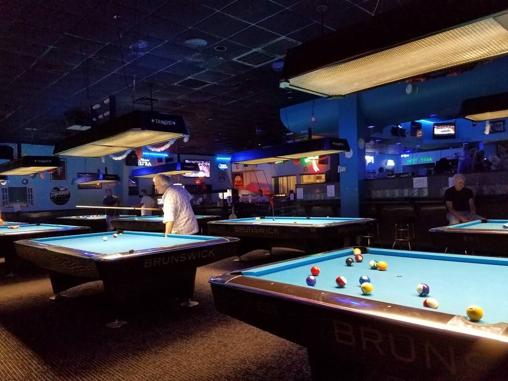 Capones | restaurant | 10463 County Line Rd, Spring Hill, FL 34609, USA | 3526889965 OR +1 352-688-9965