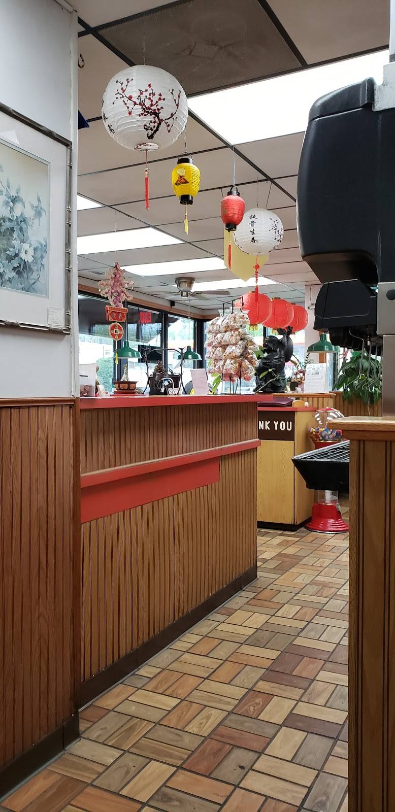 China Express | restaurant | 1905 N Knoxville Ave, Peoria, IL 61603, USA | 3096811888 OR +1 309-681-1888