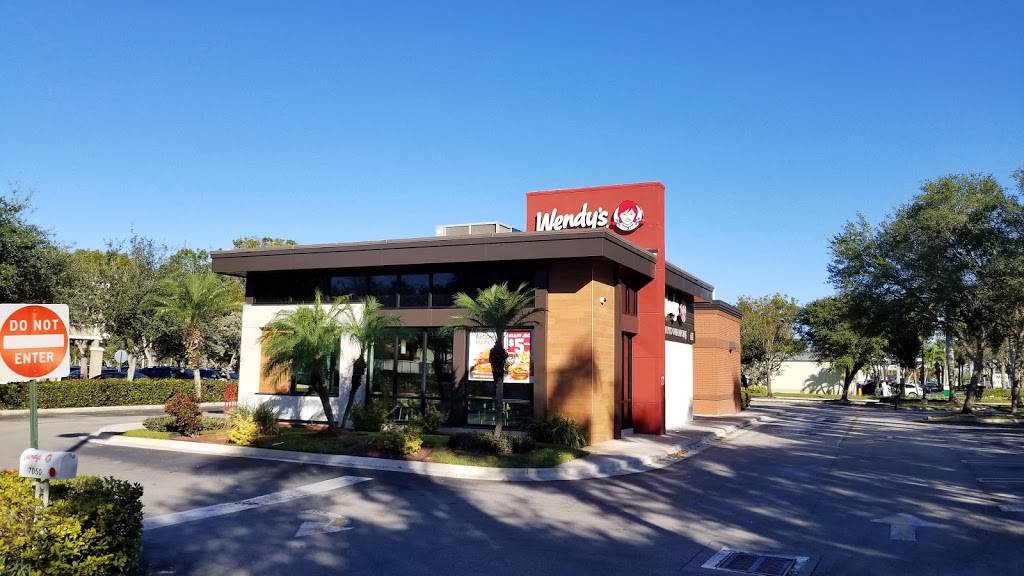 Wendys | restaurant | 7050 Jog Rd, Lake Worth, FL 33467, USA | 5616413337 OR +1 561-641-3337