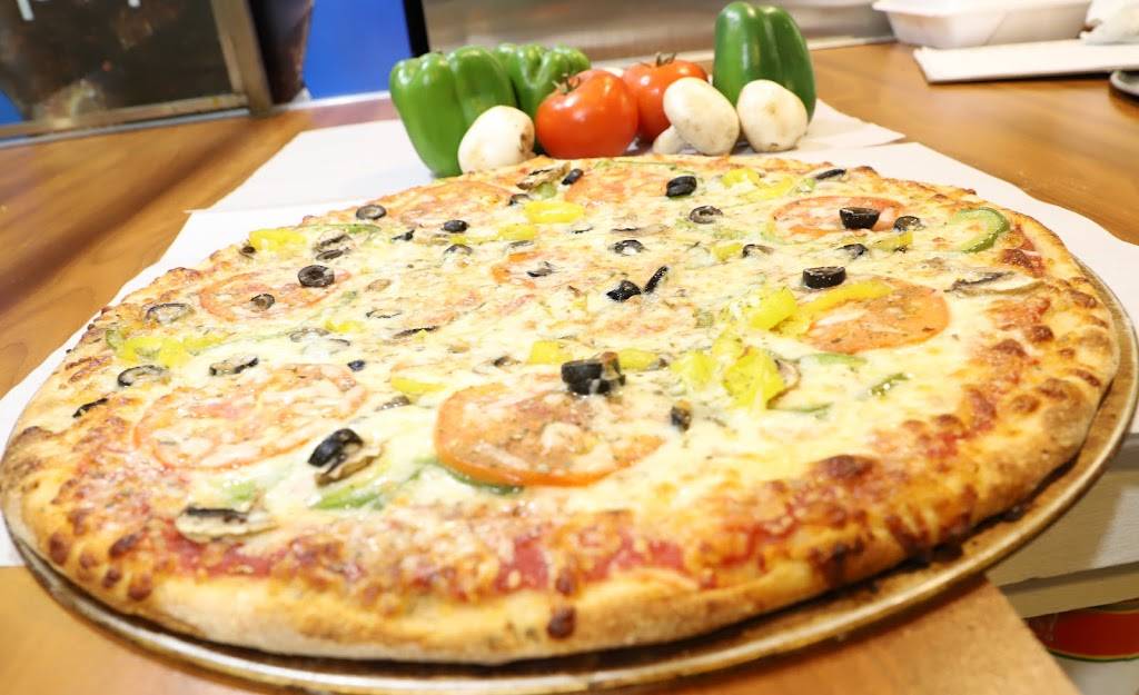 Goodfellas Pizza of Dewitt | restaurant | 5980 Butternut Dr, East Syracuse, NY 13057, USA | 3154636300 OR +1 315-463-6300