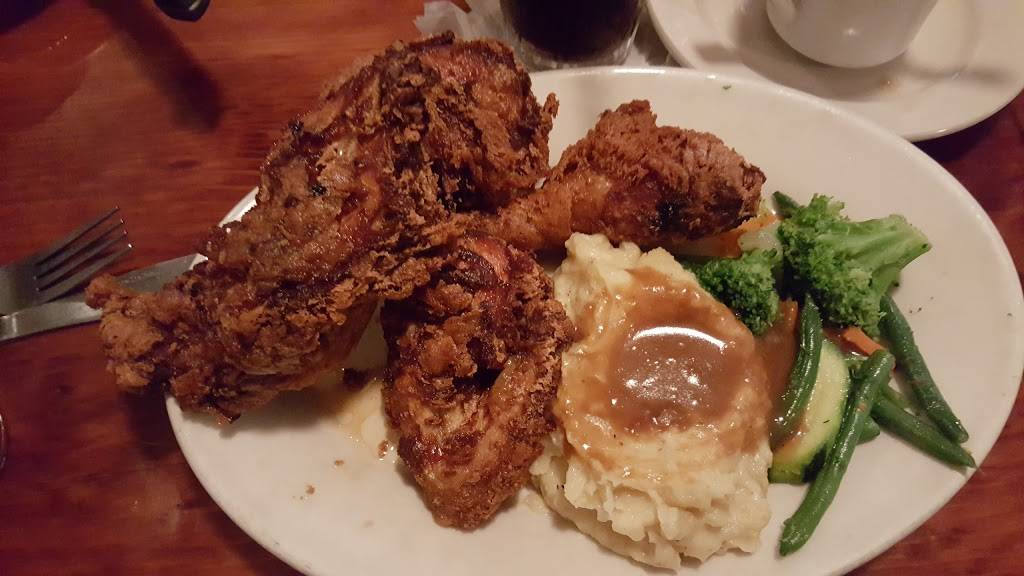 Jamies Bar & Grill | restaurant | 427 Broadway, Sacramento, CA 95818, USA | 9164424044 OR +1 916-442-4044