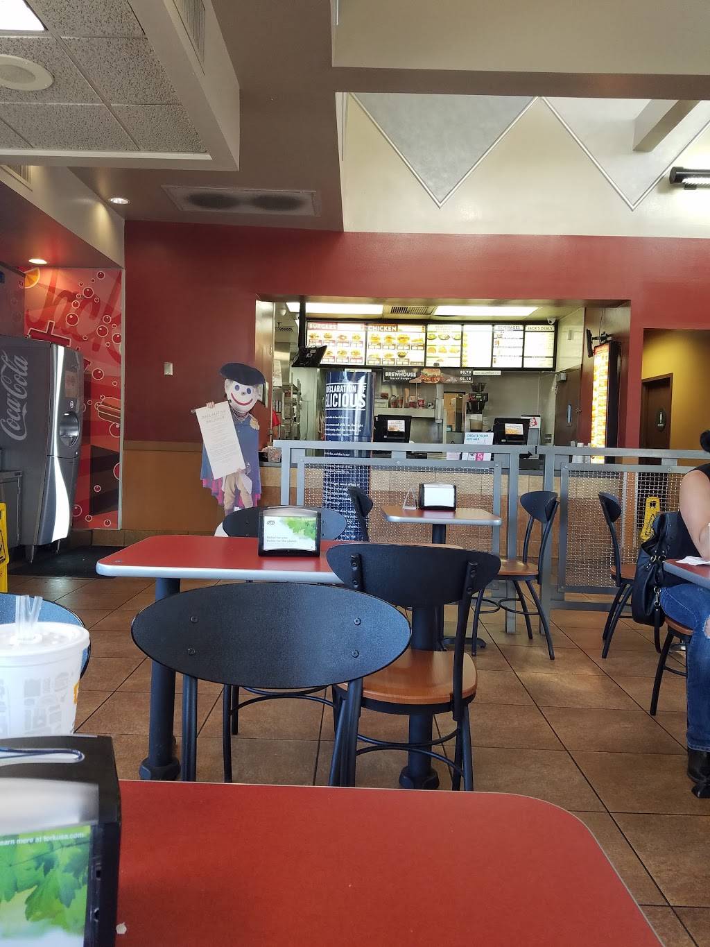 Jack in the Box | restaurant | 2775 S Reservoir St, Pomona, CA 91766, USA | 9096285010 OR +1 909-628-5010