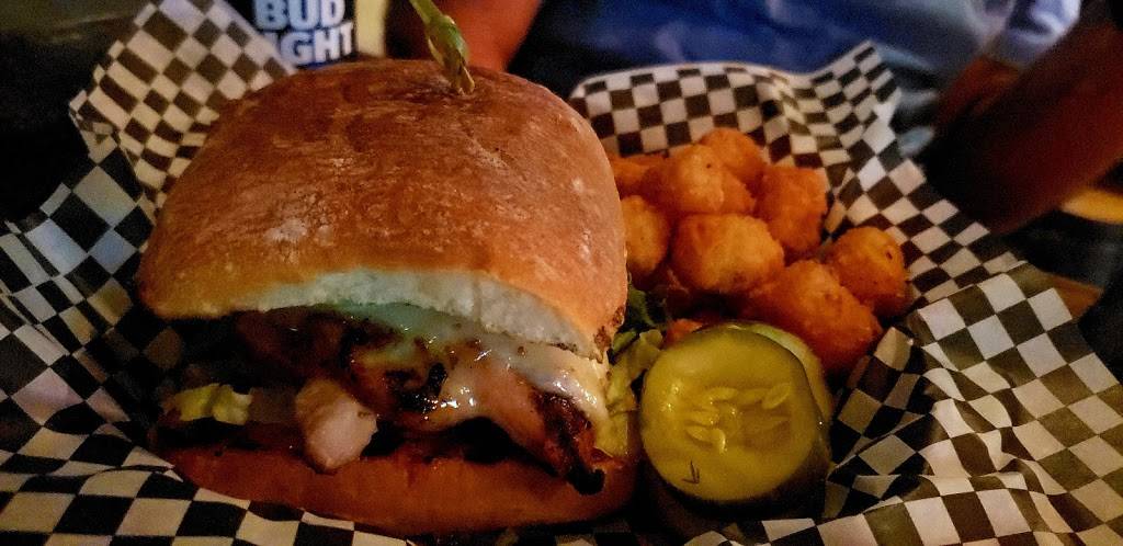 The Derby Restaurant & Bar | restaurant | 189 Washington St, Salem, MA 01970, USA | 9787402337 OR +1 978-740-2337