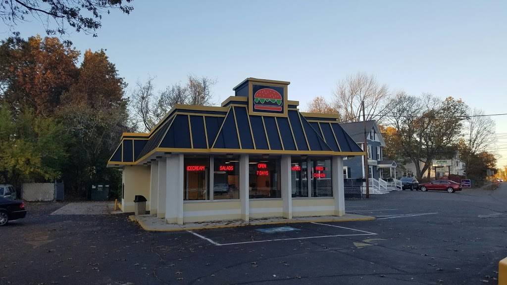 Sookies Burgers and Fried Chicken | restaurant | 174 Main St, Leominster, MA 01453, USA | 9787284669 OR +1 978-728-4669