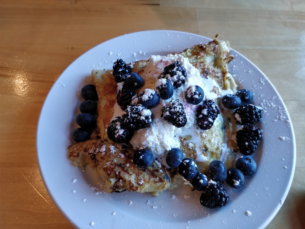 The French Hen Cafe | restaurant | 518 Selby Ave, St Paul, MN 55102, USA | 6512226201 OR +1 651-222-6201